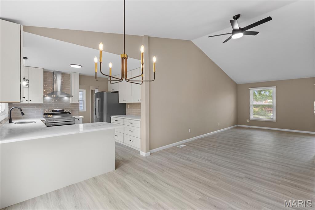 15391 Highcroft Drive Property Photo 7