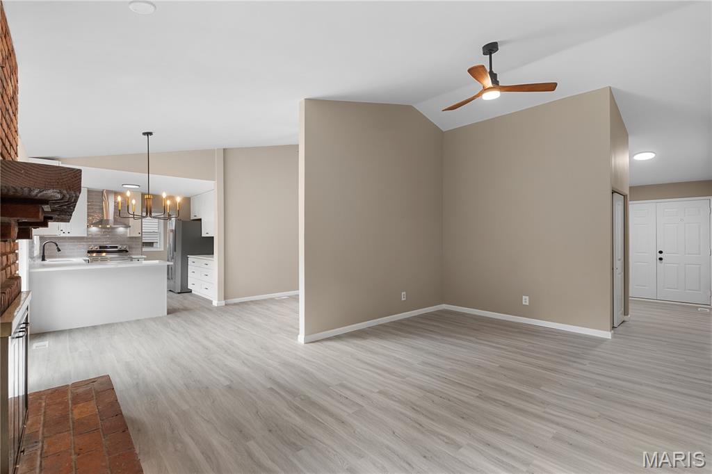 15391 Highcroft Drive Property Photo 15