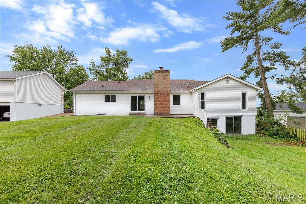 15391 Highcroft Drive Property Photo 25