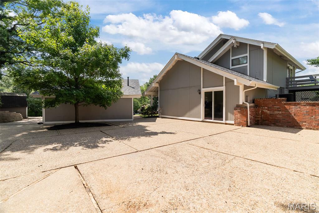 404 Applestone Drive Property Photo 6