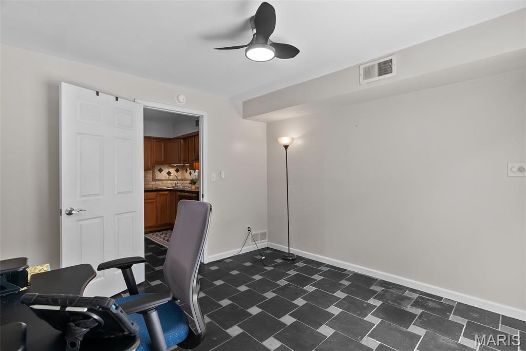 404 Applestone Drive Property Photo 37