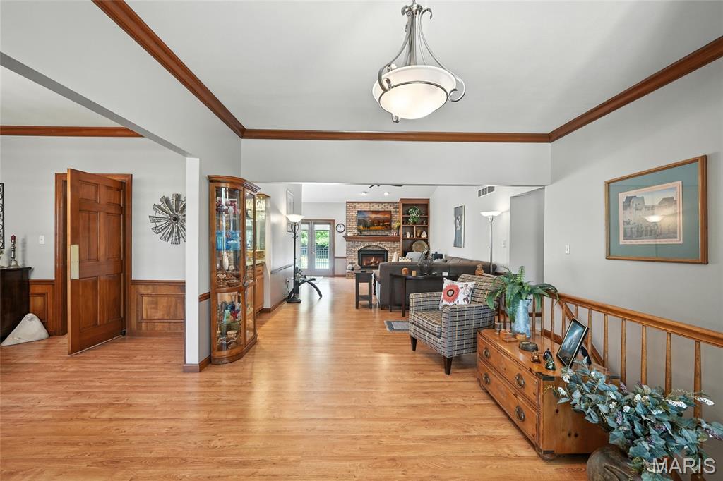 5872 Hightower Drive Property Photo 11