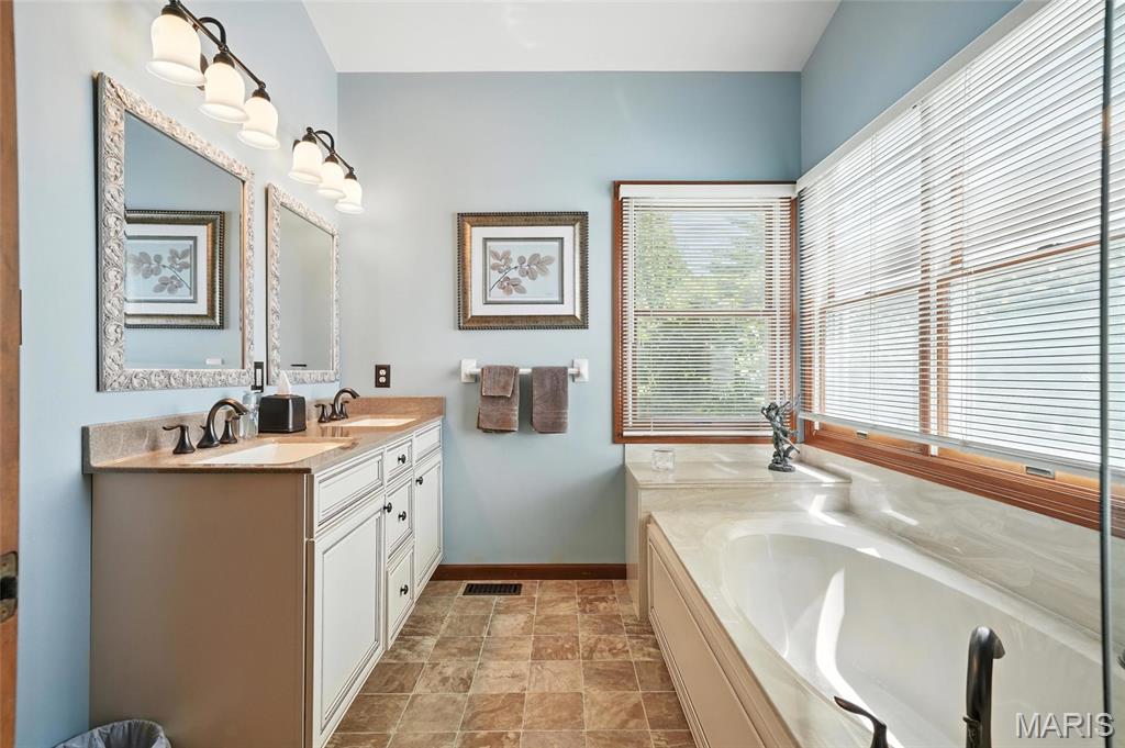 5872 Hightower Drive Property Photo 22