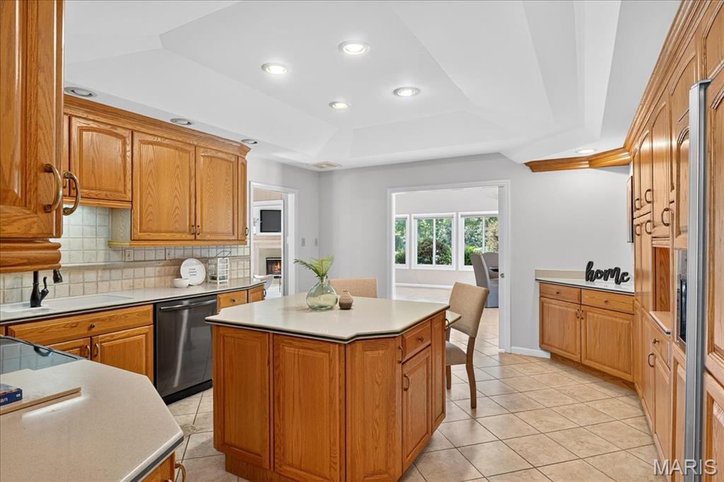 34 Oakland Hills Drive Property Photo 26