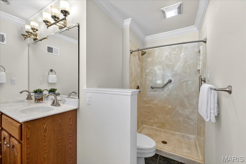 34 Oakland Hills Drive Property Photo 41