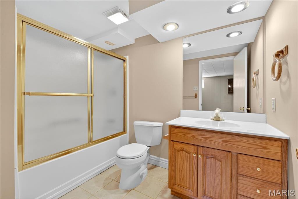 34 Oakland Hills Drive Property Photo 49