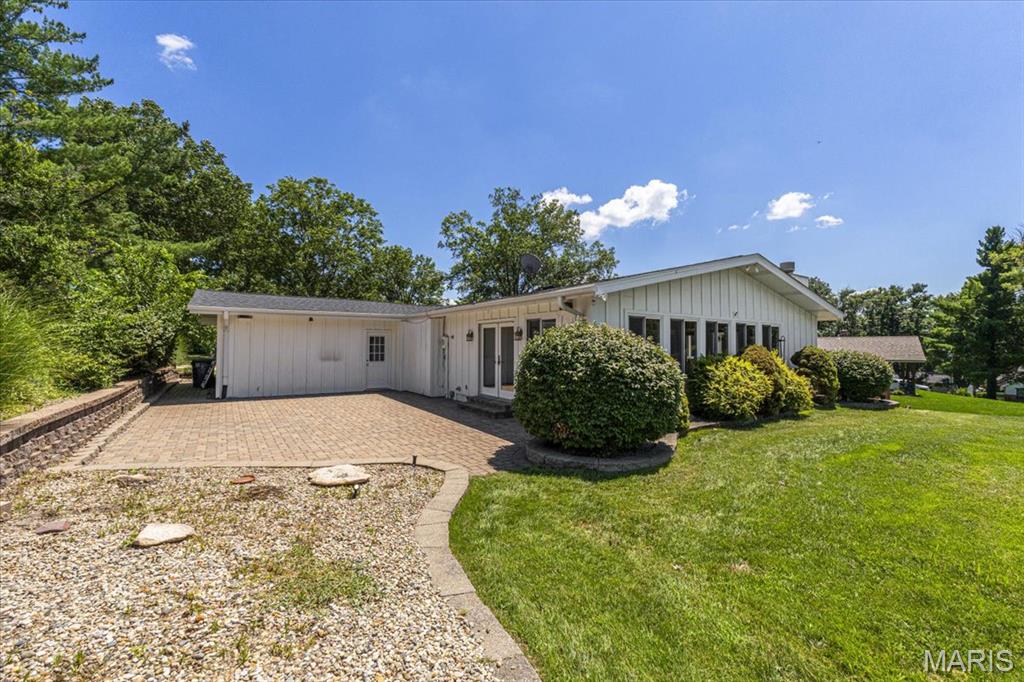 34 Oakland Hills Drive Property Photo 57