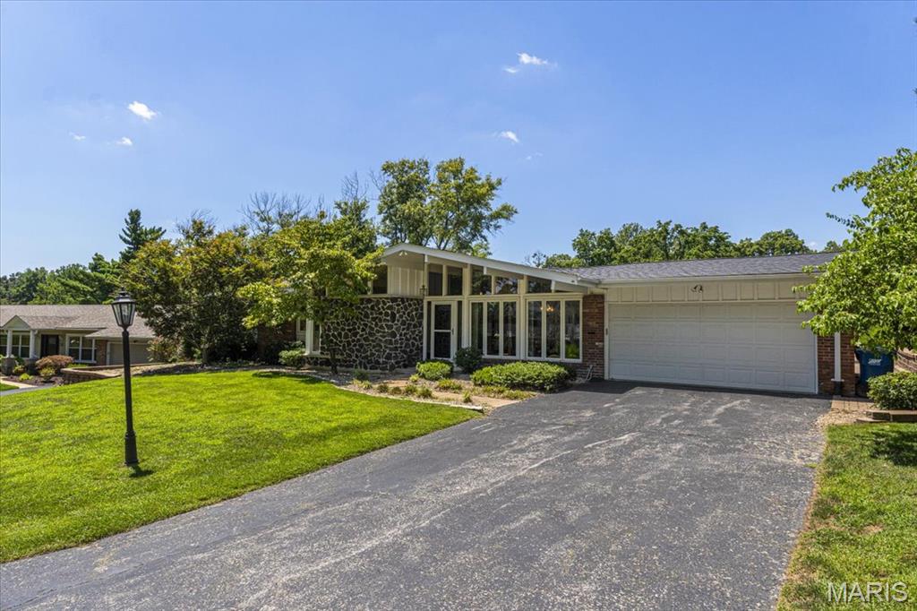 34 Oakland Hills Drive Property Photo 58
