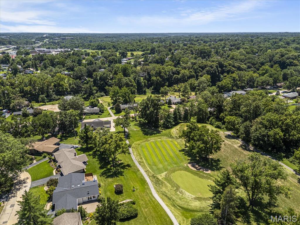34 Oakland Hills Drive Property Photo 63