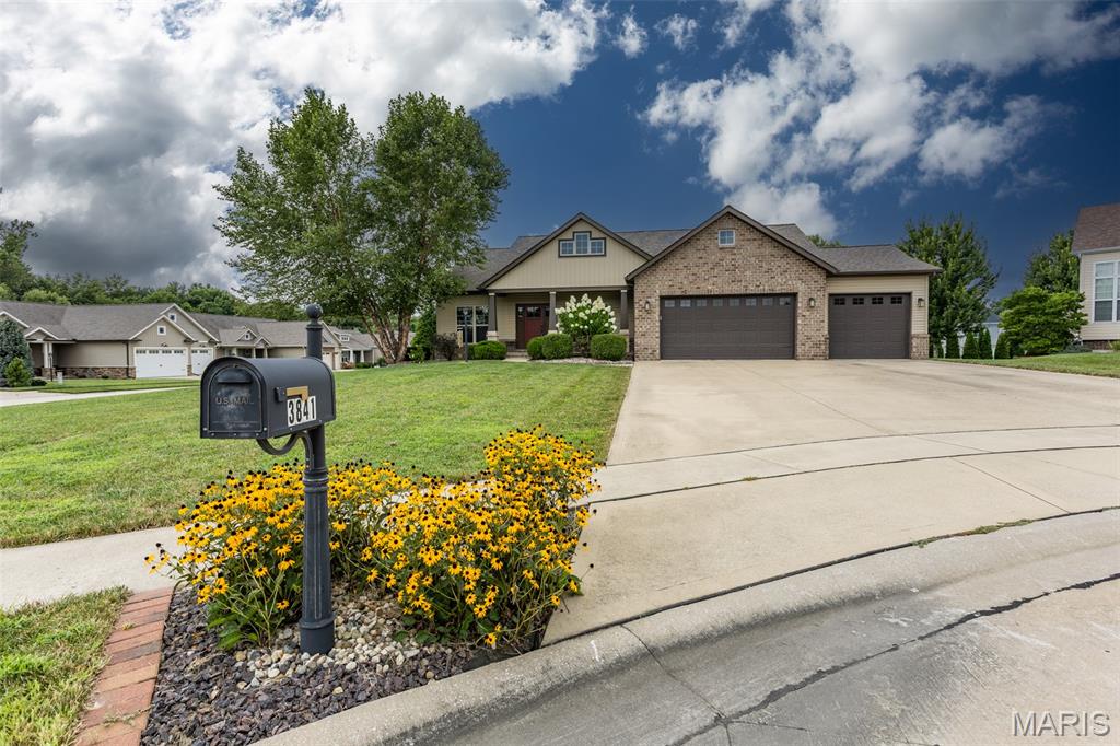 3841 Ember Court Property Photo 2