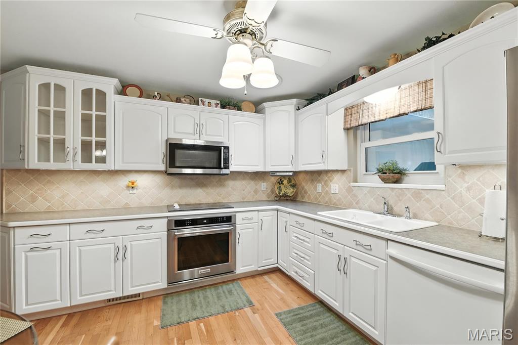 700 Boleyn Place Property Photo 7