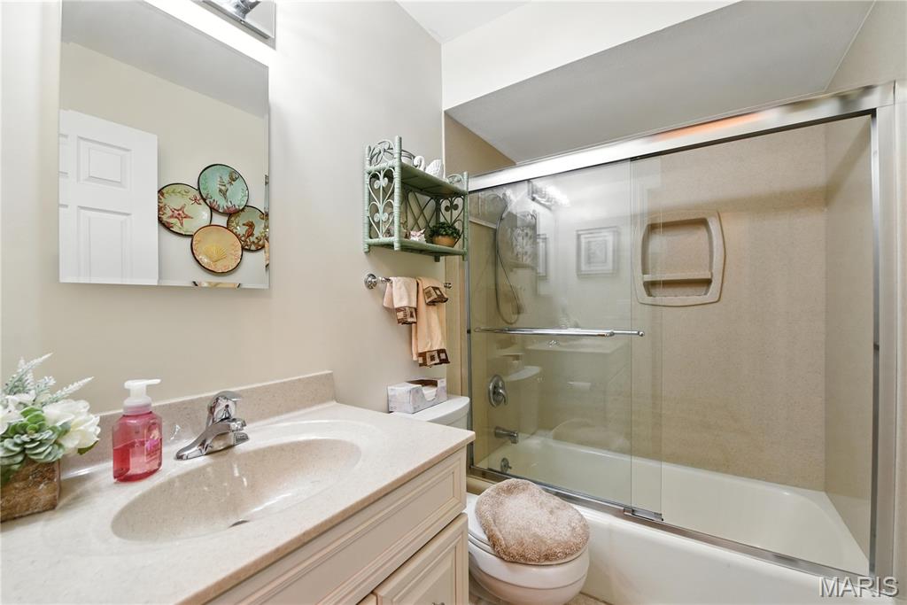700 Boleyn Place Property Photo 17