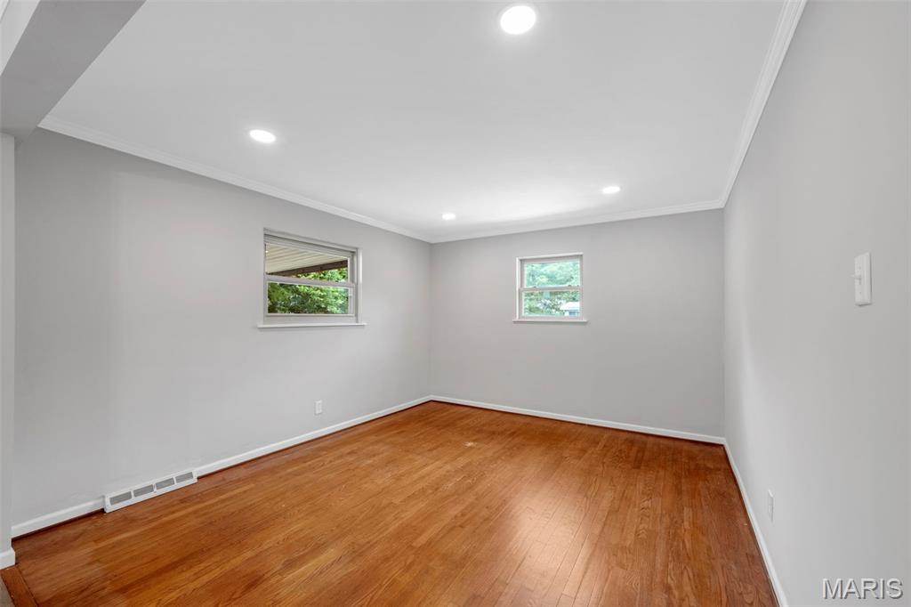 823 N Harrison Avenue Property Photo 23