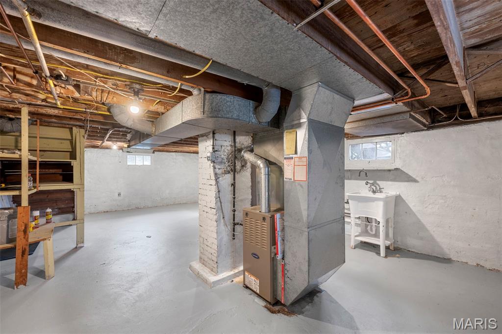 823 N Harrison Avenue Property Photo 30