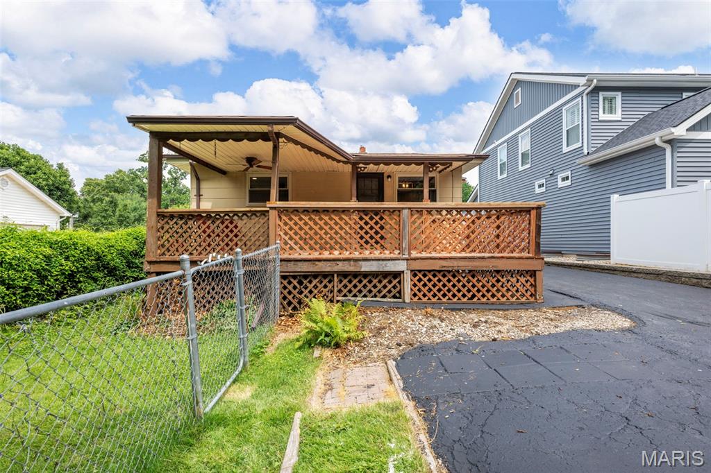 823 N Harrison Avenue Property Photo 34