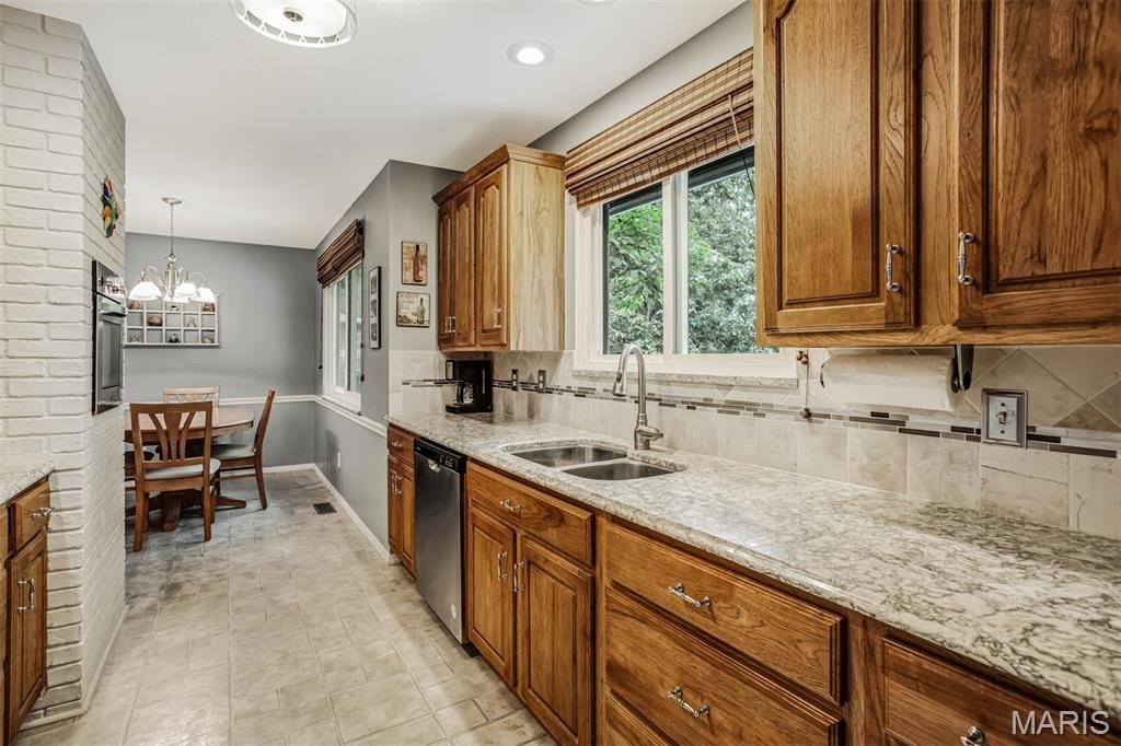 5028 Baldcypress Court Property Photo 18