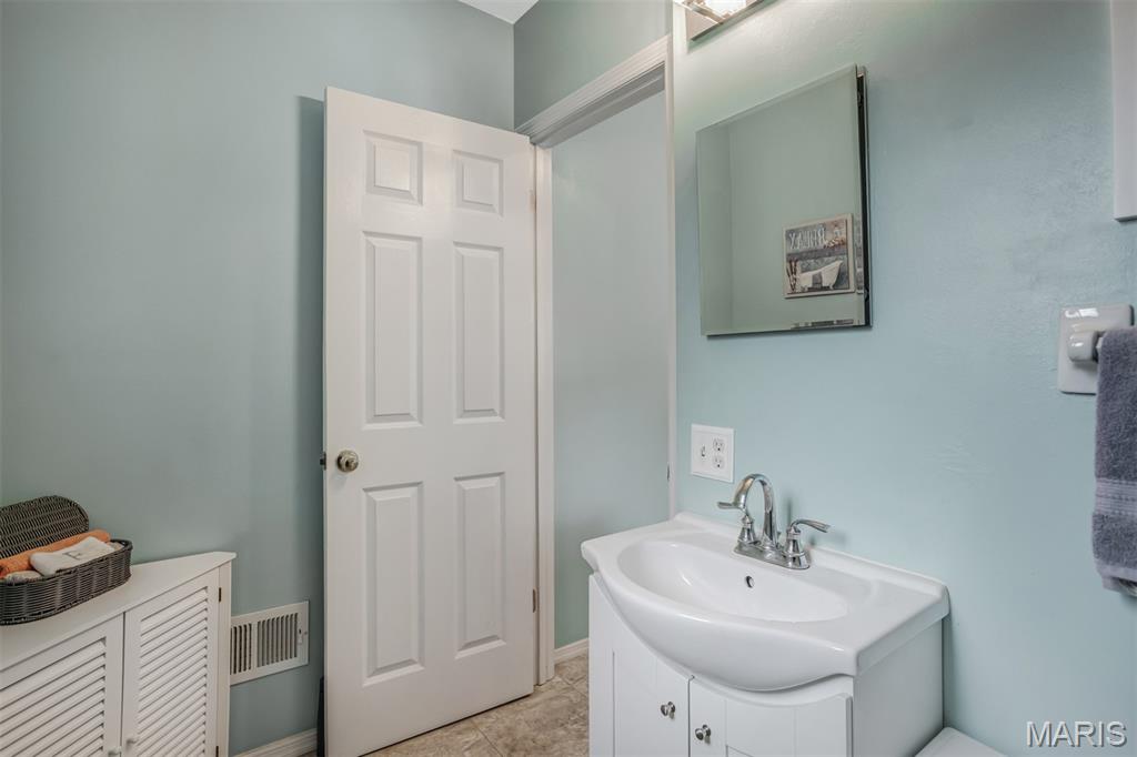 5028 Baldcypress Court Property Photo 21