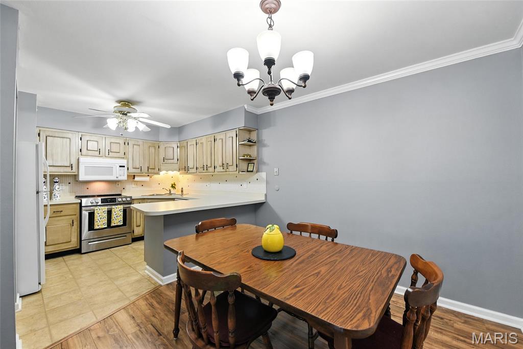 10069 N Bunker Hill Drive A Property Photo 8