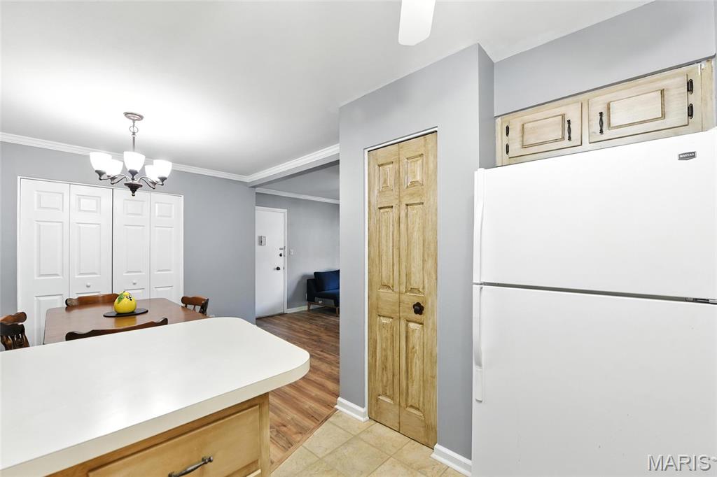 10069 N Bunker Hill Drive A Property Photo 11