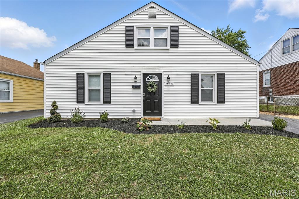9441 Ridge Avenue Property Photo 1