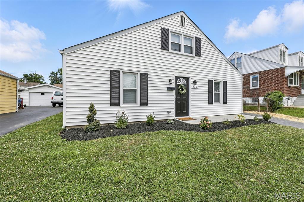 9441 Ridge Avenue Property Photo 16
