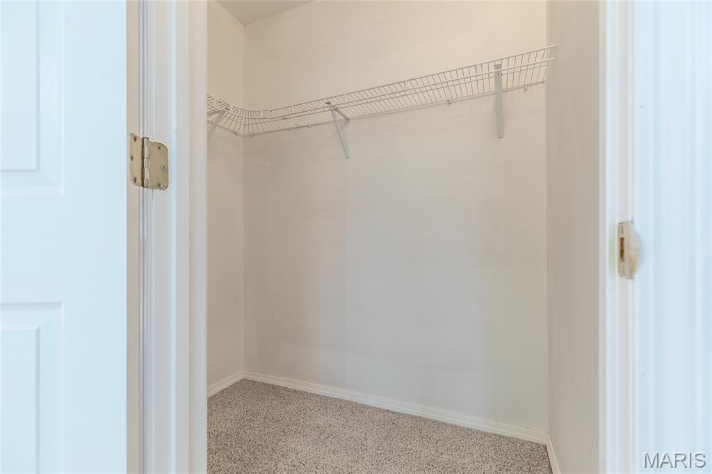 1209 Woodcrest Lane Property Photo 12