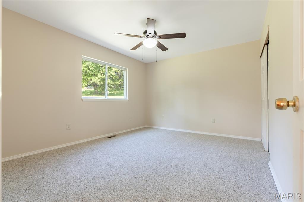 1209 Woodcrest Lane Property Photo 16