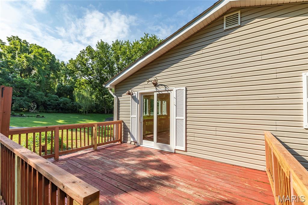 1209 Woodcrest Lane Property Photo 22
