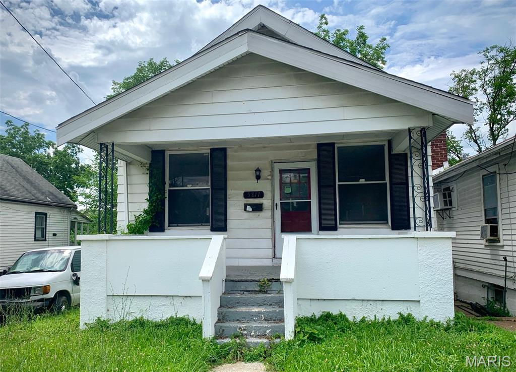 5811 Helen Avenue Property Photo 1