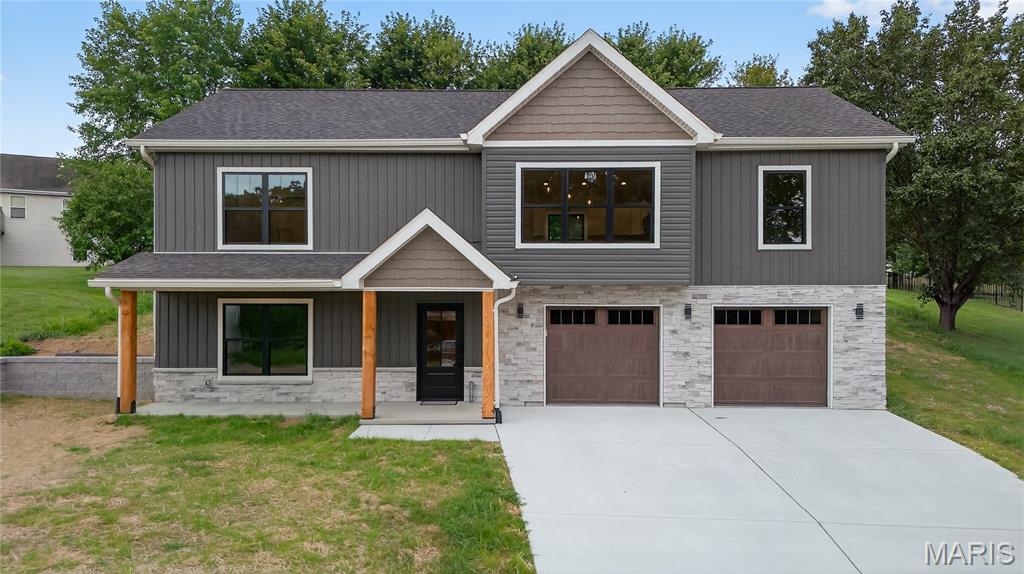 31571 Mimosa Court Property Photo
