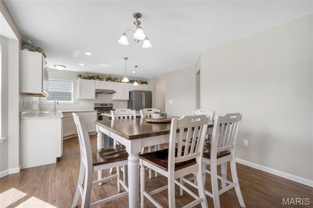 516 Gaslite Drive Property Photo 15