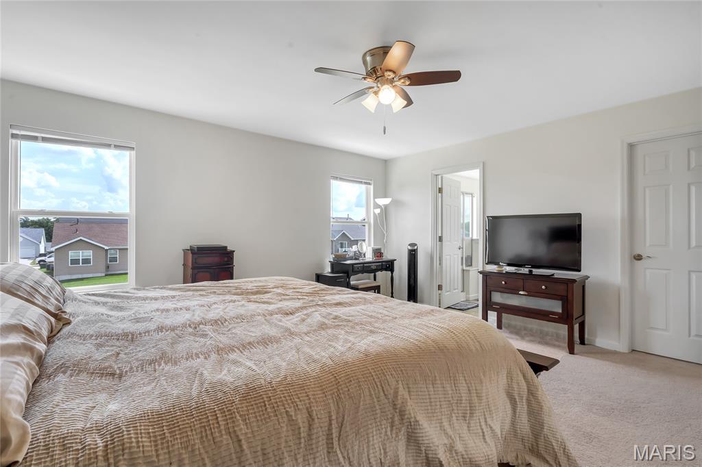 516 Gaslite Drive Property Photo 29