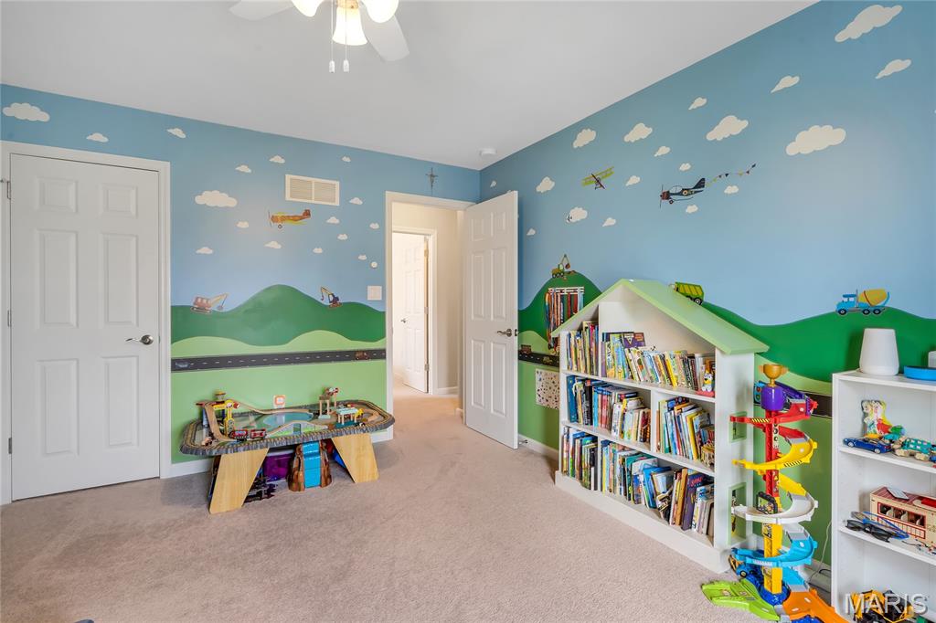 516 Gaslite Drive Property Photo 38