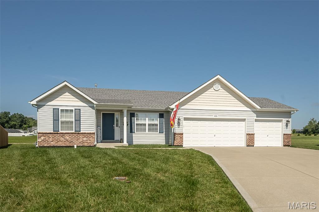 229 Essex Court