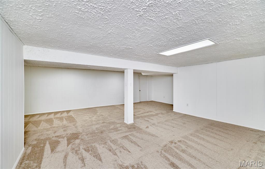 2274 Westglen Park Drive Property Photo 17