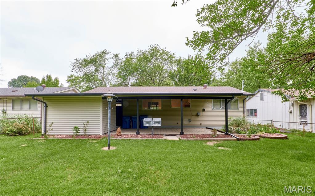 2274 Westglen Park Drive Property Photo 19