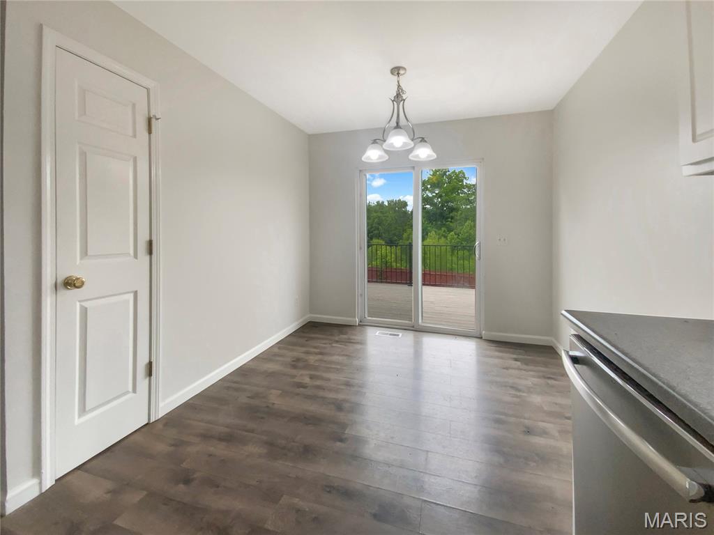 1713 Waters Edge Way Property Photo 11