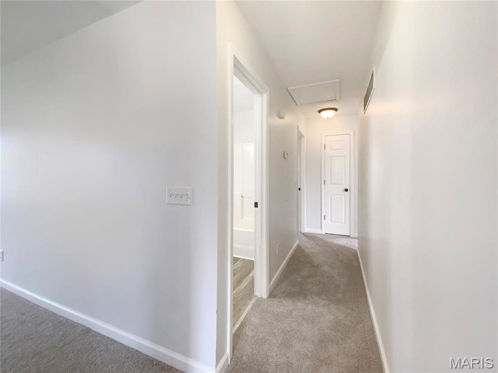 1713 Waters Edge Way Property Photo 12
