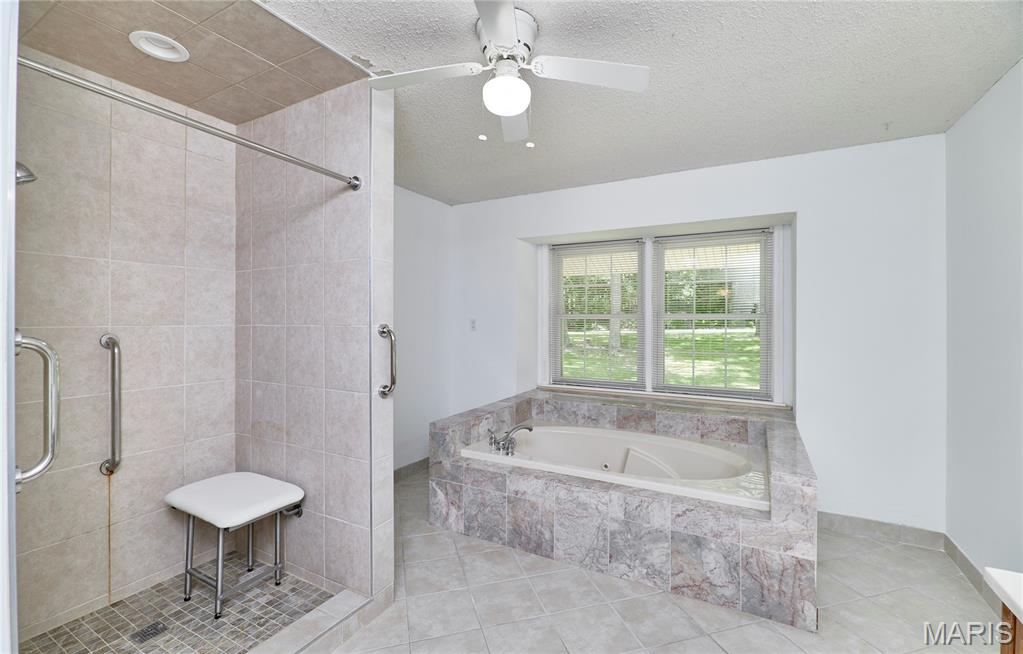 271 Westwood Trail Property Photo 39