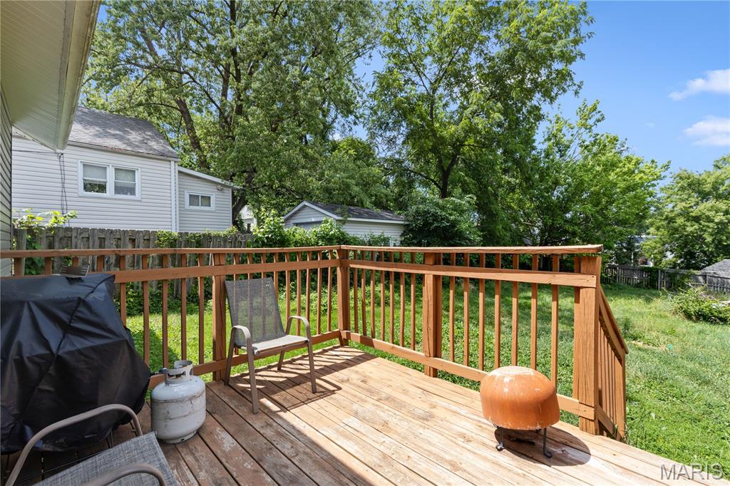 10225 Driver Avenue Property Photo 9