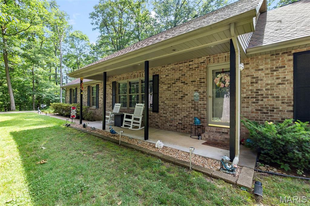 340 Commanche Drive Property Photo 4