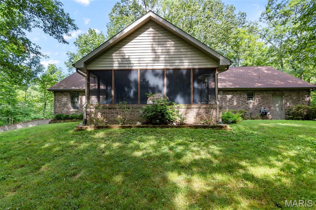 340 Commanche Drive Property Photo 6