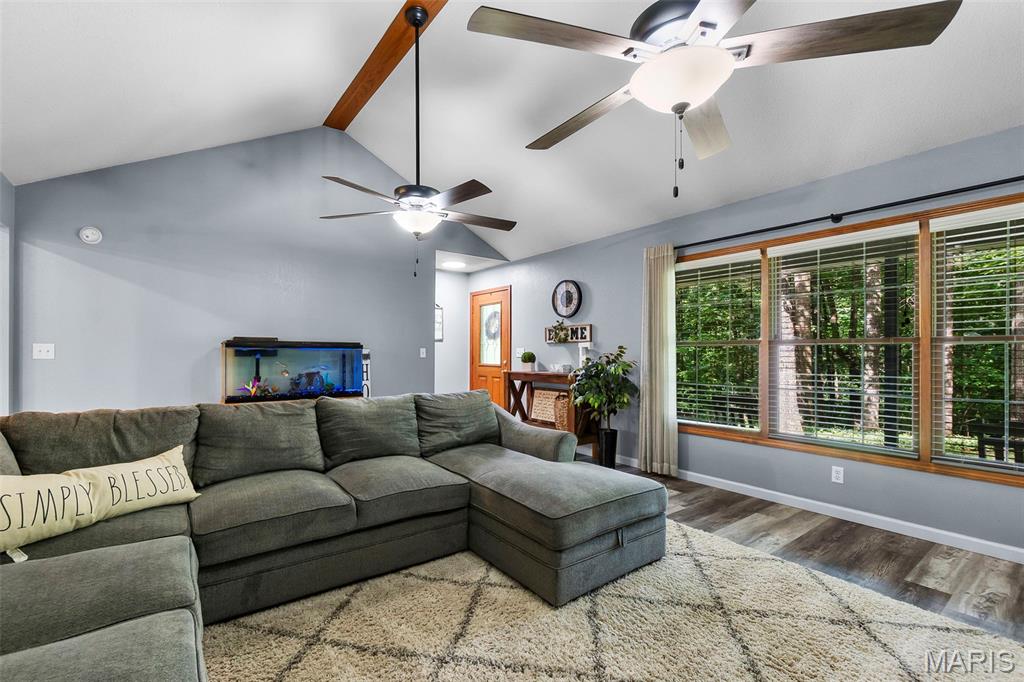 340 Commanche Drive Property Photo 11