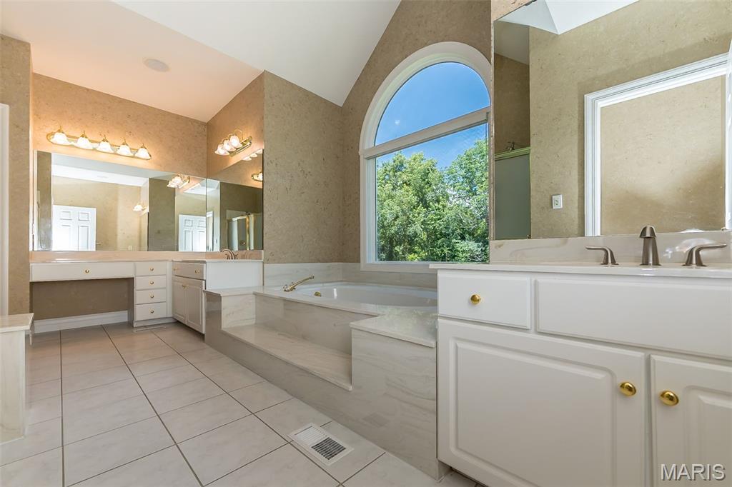 17707 Copper Trail Court Property Photo 13
