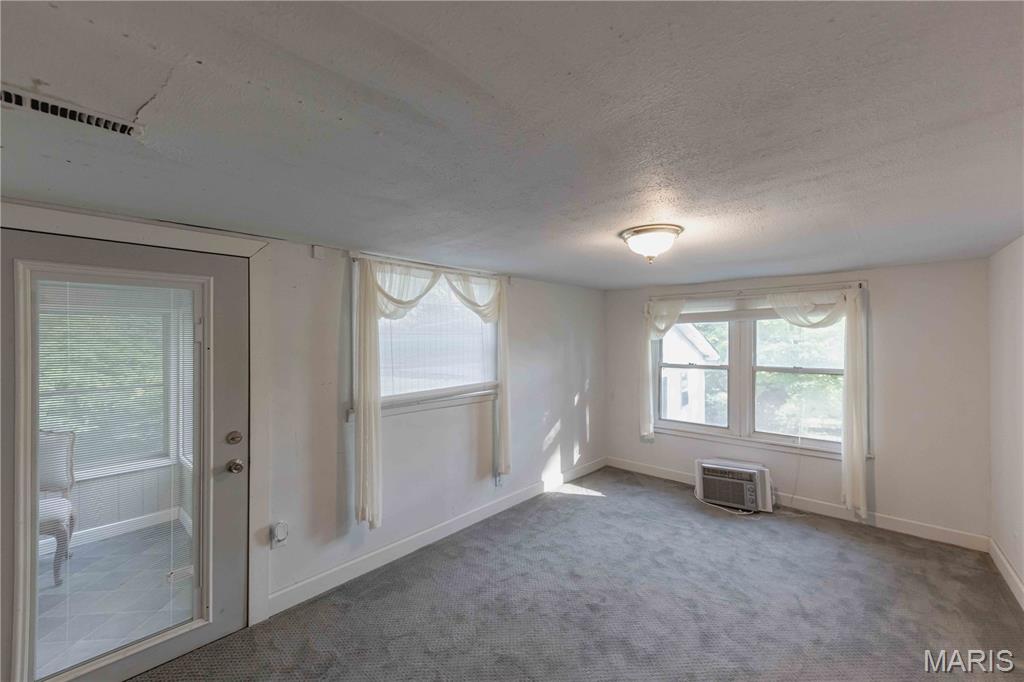 656 Sunset Farms Trail Property Photo 17