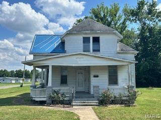 712 E Harrison Street Property Photo 1