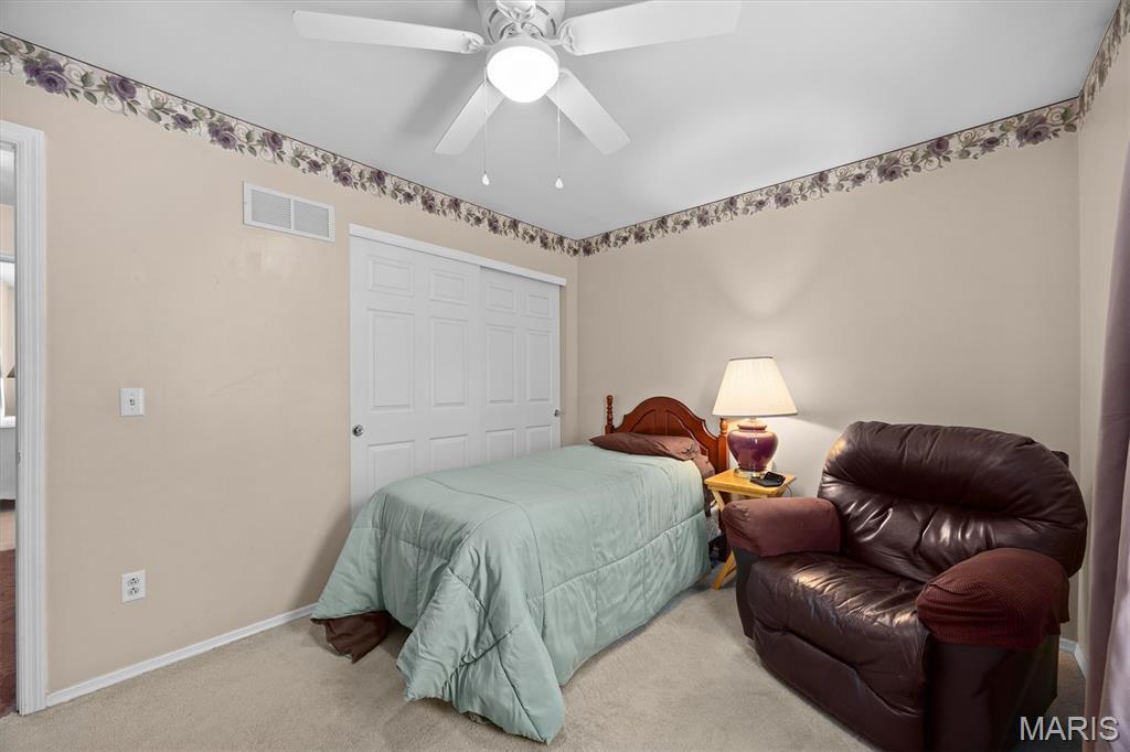 211 Sheffield Court Property Photo 23