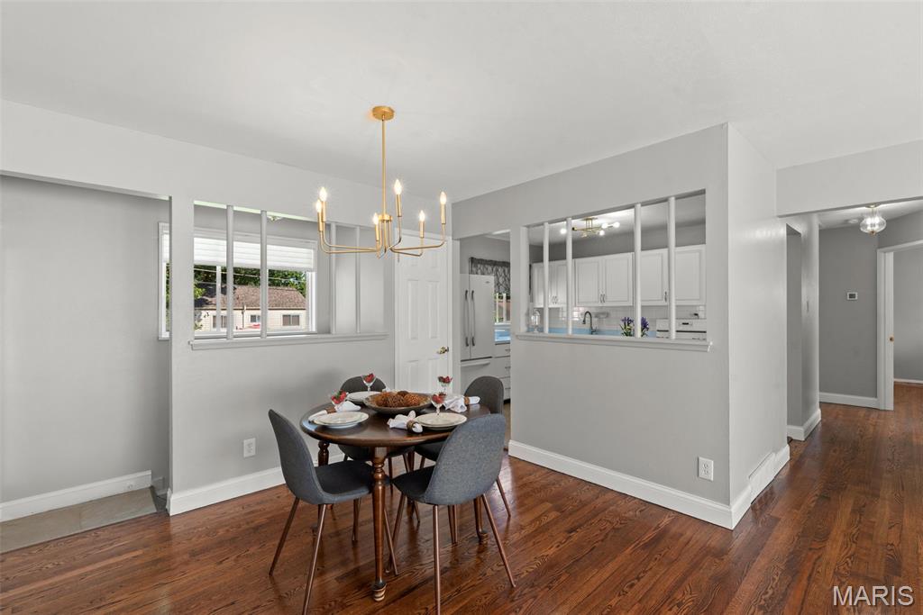 8225 Marvale Lane Property Photo 4