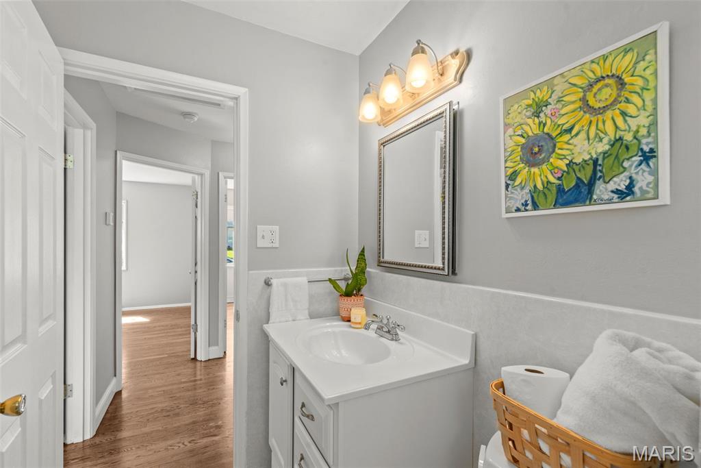 8225 Marvale Lane Property Photo 14