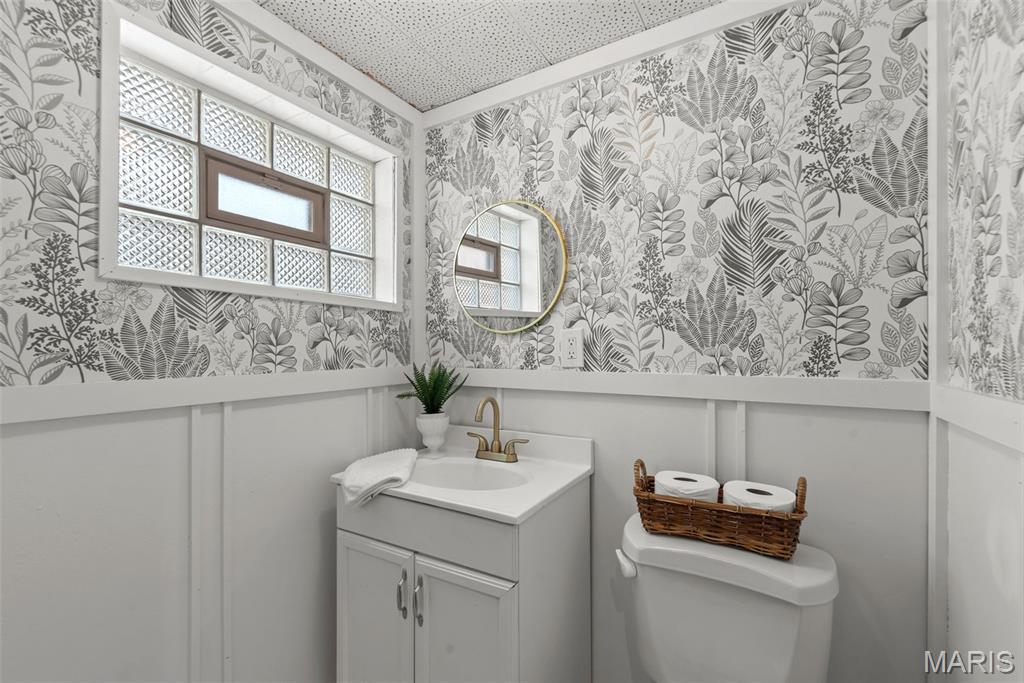 8225 Marvale Lane Property Photo 22